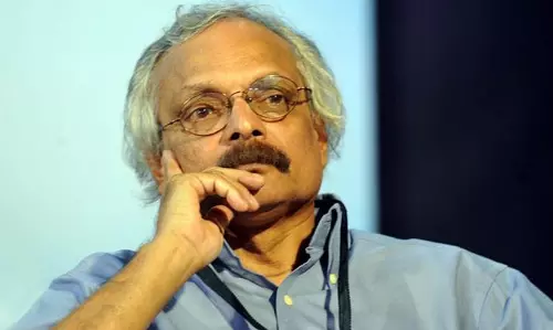 നരേന്ദ്ര മോദി അധികാരമേറിയപ്പോള്‍  ചെറിയ സന്തോഷമുണ്ടായിരുന്നു; എം.മുകുന്ദന്‍