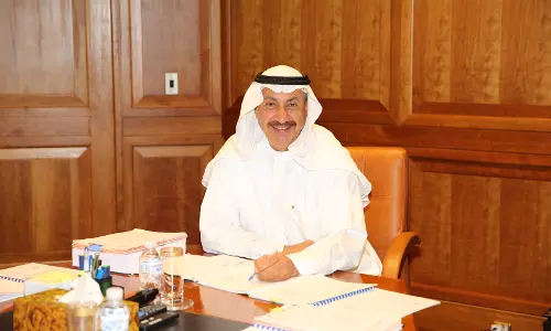 കുവൈത്ത് പൊതുമരാമത്ത് മന്ത്രി ഹുസ്സാം അൽ റൂമിയുടെ രാജി സ്വീകരിച്ചു കുവൈത്ത് പൊതുമരാമത്ത് മന്ത്രി ഹുസ്സാം അൽ റൂമിയുടെ രാജി സ്വീകരിച്ചു