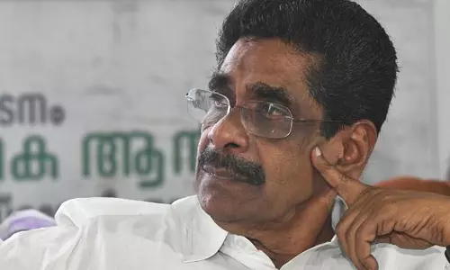 ഗുജറാത്ത് കലാപ സമയത്ത് മോദിയേയും അമിത്ഷായേയും സഹായിച്ച ഉദ്യോഗസ്ഥനാണ് ലോക്നാഥ് ബെഹ്റയെന്ന് മുല്ലപ്പള്ളി ഗുജറാത്ത് കലാപ സമയത്ത് മോദിയേയും അമിത്ഷായേയും സഹായിച്ച ഉദ്യോഗസ്ഥനാണ് ലോക്നാഥ് ബെഹ്റയെന്ന് മുല്ലപ്പള്ളി