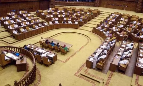 ശബരിമല വിഷയത്തില്‍  പ്രതിപക്ഷ പ്രതിഷേധം; സഭ തടസപ്പെട്ടു