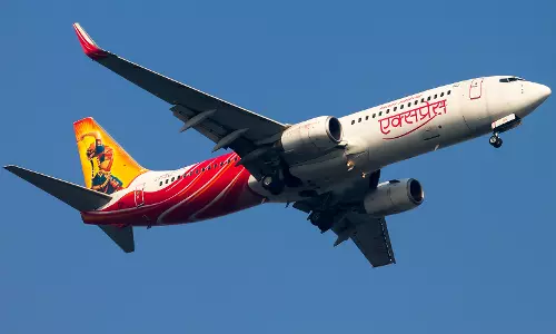 കുട്ടികളെ തനിച്ചയക്കാൻ അധികചാർജ്; എയർ ഇന്ത്യ എക്സ്പ്രസ് തീരുമാനം പ്രവാസികൾക്ക് തിരിച്ചടിയാകും