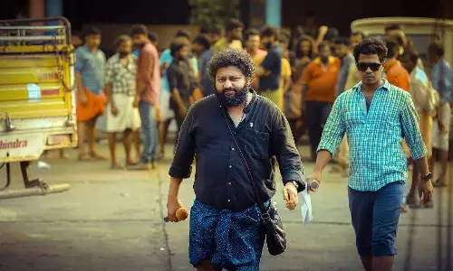 1000 കോടി മുടക്കുന്നതിലല്ല, സിനിമയില്‍ എന്ത് പറയുന്നു എന്നതിലാണ് കാര്യം- ലിജോ ജോസ് പെല്ലിശ്ശേരി