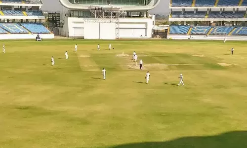 രഞ്ജി ട്രോഫി: തമിഴ്‌നാടിനെതിരെ തുടക്കം ഗംഭീരമാക്കി കേരളം