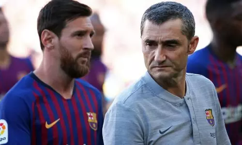 ബാലന്‍ ഡി ഓര്‍; മെസിയുടെ അഞ്ചാം സ്ഥാനം പരിഹാസ്യമെന്ന് ബാഴ്‌സ പരിശീലകന്‍ 