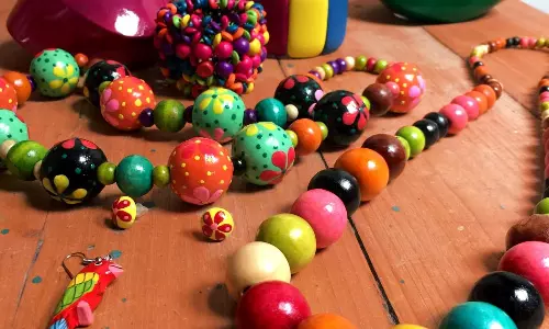 ആഭരണ നിര്‍മ്മാണം സ്മിതക്ക് ഒരു ഹോബിയാണ്