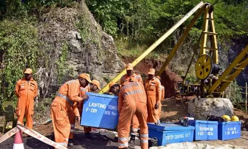 മേഘാലയ ഖനി അപകടം: 33 ദിവസത്തിനു ശേഷം ആദ്യ മൃതദേഹം കണ്ടെത്തി
