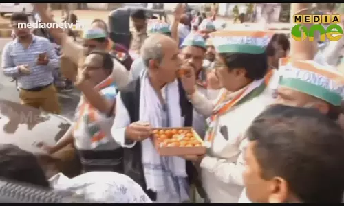 നരേന്ദ്രമോദിക്കുള്ള മണി മുഴങ്ങി നരേന്ദ്രമോദിക്കുള്ള മണി മുഴങ്ങി