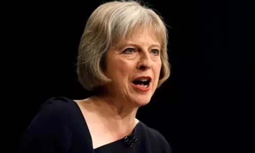 സ്വന്തം എം.പിമാരുടെ വിശ്വാസം തെളിയിച്ച തെരേസ മേ