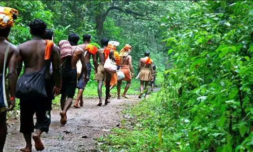 ശബരിമലയിലെത്തുന്ന  ഭക്തര്‍ക്ക് മടക്കയാത്ര ദുരിതം