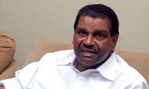 പ്രളയം മറയാക്കി സര്‍ക്കാര്‍ മദ്യ കുംഭകോണം നടത്തിയെന്ന് തിരുവഞ്ചൂര്‍