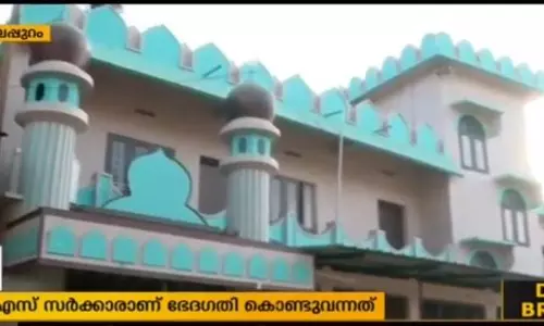 ചരിത്രം പണിതുയര്‍ത്തിയ പുലാമന്തോള്‍ പള്ളി