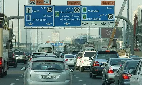 ദുബൈയിലെ വാഹനങ്ങൾക്ക് 2020ഓടെ പുതിയ മാതൃകയിലുള്ള നമ്പർ പ്ലേറ്റുകൾ നിർബന്ധമാക്കുന്നു
