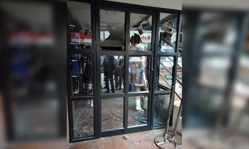 മിഠായിത്തെരുവിലെ വർഗ്ഗീയ കലാപാഹ്വാനം: 153 എ വകുപ്പ് ചുമത്താതെ പൊലീസ് 