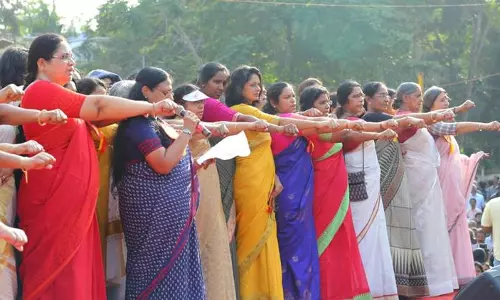 വനിതാ മതിലില്‍ പങ്കെടുത്തവര്‍ക്ക് നേരെ അക്രമം;  പ്രതികള്‍ക്കായി  വ്യാപക തെരച്ചില്‍