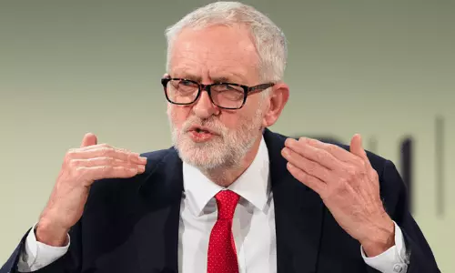 ബ്രക്സിറ്റിൽ പുതിയ കരാർ വേണമെന്ന  ജെർമി കോർബിന്‍റെ തീരുമാനത്തെ പിന്തുണക്കാതെ പാർട്ടി അംഗങ്ങൾ