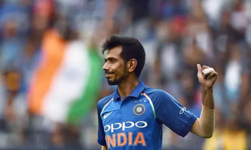 കോച്ചിനേയും വെട്ടിച്ച് ചഹാല്‍; മെല്‍ബണില്‍ കുറിച്ചത് ലോക റെക്കോര്‍ഡ്