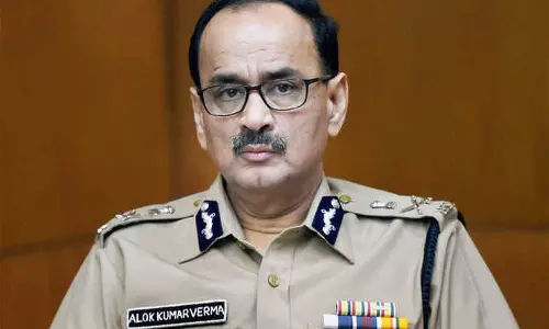 സി.ബി.ഐയില്‍ വീണ്ടും അധികാരക്കളി: അലോക് വര്‍മ്മ ഇറക്കിയ ഉത്തരവുകള്‍ നാഗേശ്വര റാവു റദ്ദാക്കി