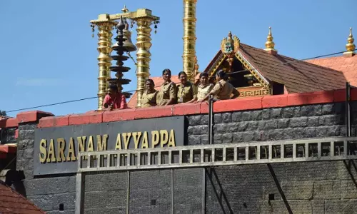 ഒന്നോ രണ്ടോ പേര്‍ക്ക് മാത്രമായി ശബരിമലയില്‍ സുരക്ഷ നല്‍കേണ്ടതില്ലെന്ന് നിരീക്ഷക സമിതി റിപ്പോര്‍ട്ട്