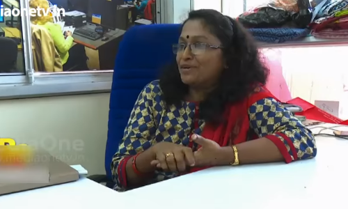 സ്ത്രീകള്‍ക്കായി സ്ത്രീകളുടെ ഓണ്‍ലൈന്‍ കൂട്ടായ്മയുമായി ഗായത്രി  