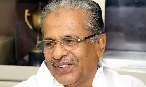 മുത്തലാഖ് ബില്ലില്‍ പുകഞ്ഞ് സഭ; പാര്‍ലമെന്‍റില്‍ ആഞ്ഞടിച്ച് ഇ.ടി, ഒവെെസി, ബദറുദ്ദീന്‍ അജ്മല്‍