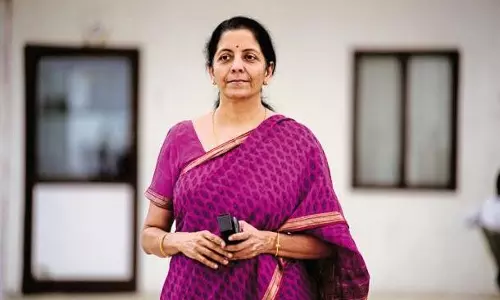 നിര്‍മല സീതാരാമനെതിരെ കോണ്‍ഗ്രസിന്റെ അവകാശലംഘന നോട്ടീസ്  