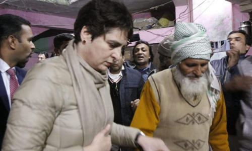 യു.പി പൊലീസ് കൈയേറ്റം ചെയ്‍തതെന്ന് പ്രിയങ്ക ഗാന്ധി