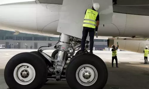 വിമാന ഇന്ധന നികുതി കുറക്കാനുള്ള തീരുമാനം പ്രതിപക്ഷത്തിന് രാഷ്ട്രീയ വിജയമായി