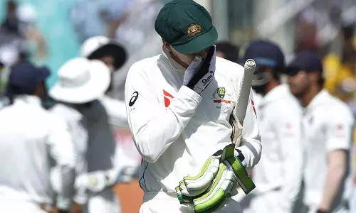 മൂന്നാം ദിനം മെല്‍ബണ്‍ വിക്കറ്റുകളുടെ പറുദീസയായി