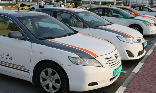 അനധികൃത ടാക്സികള്‍ക്കെതിരെ നടപടിയുമായി ഷാര്‍ജ