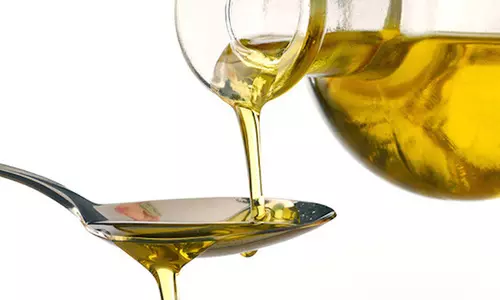 മായം കലര്‍ന്ന 74 വെളിച്ചെണ്ണ ബ്രാന്‍ഡുകള്‍ നിരോധിച്ചു