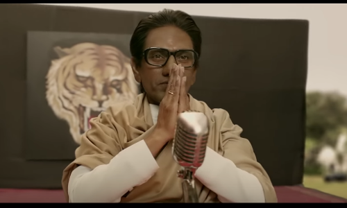 ബാബരി മസ്ജിദും വിവാദ പരാമര്‍ശങ്ങളും; താക്കറേയുടെ ട്രെയിലര്‍ എത്തി