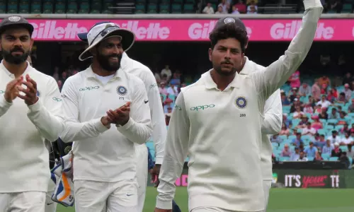 അഞ്ചുവിക്കറ്റോടെ ഓസീസ് മണ്ണിലെ അരങ്ങേറ്റം ഗംഭീരമാക്കി കുല്‍ദീപ് യാദവ്