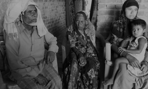 ഗോരക്ഷ ഗുണ്ടാ ആക്രമണത്തില്‍ കൊല്ലപ്പെട്ട വ്യാപാരികളുടെ കുടുംബം നീതി ഉറപ്പാക്കാനായി ഡല്‍ഹിയില്‍