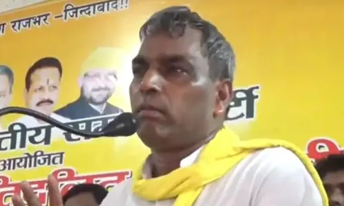 കൈക്കൂലി കേസില്‍ ഉത്തര്‍പ്രദേശിലെ മൂന്ന് മന്ത്രിമാരുടെ പേഴ്‍സനല്‍ സെക്രട്ടറിമാര്‍ അറസ്റ്റില്‍