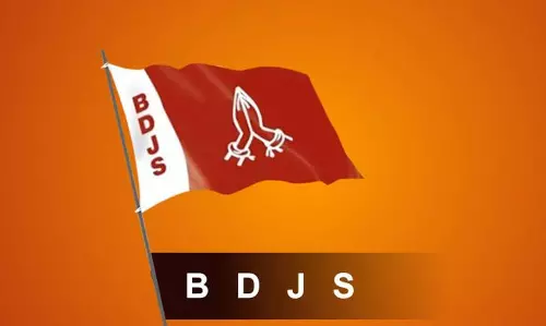 അയ്യപ്പ ജ്യോതിയില്‍ നിന്ന് ബി.ഡി.ജെ.എസ് വിട്ടുനിന്നു, വനിതാ മതിലിന് പിന്തുണ നല്‍കുമെന്ന് തുഷാര്‍ വെള്ളാപ്പള്ളി