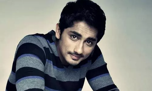 ‘മുസ്‍ലിം നടന്‍ തന്നെ  താക്കറെയായി അഭിനയിക്കുന്നത് കാവ്യനീതി’ നടന്‍ സിദ്ധാര്‍ത്ഥ്