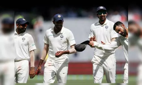 ബുംറക്ക് ക്യാപ്റ്റന്‍ കോഹ്‌ലിയുടെ സെല്യൂട്ട്