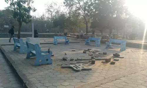 രോഹിത്ത് വെമുല സമരമിരുന്ന ‘വെളിവാട’ പൊളിച്ചു നീക്കി ഹെെദരാബാദ് സര്‍വകലാശാല അധികൃതര്‍