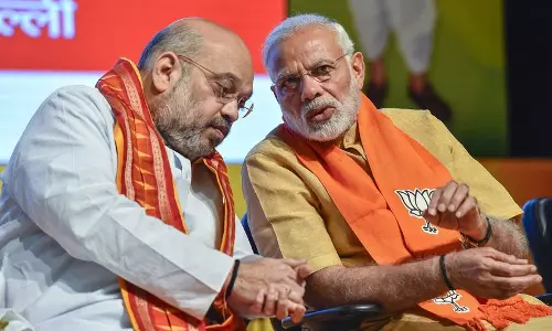 കര്‍ഷക രോഷം തണുപ്പിക്കാന്‍ തിരക്കിട്ട ചര്‍ച്ചകളുമായി മോദിയും അമിത് ഷായും