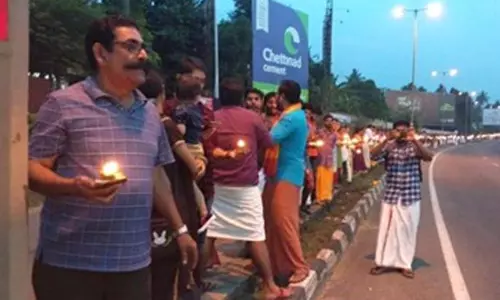 ഋഷിരാജ് സിങ് അയ്യപ്പ ജ്യോതി തെളിയിച്ചെന്ന് വ്യാജ പ്രചാരണം