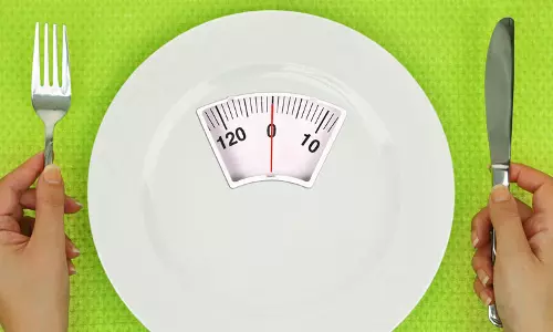 പട്ടിണി കിടന്ന് തടി കുറക്കുന്നതിന് മുന്പ് അറിഞ്ഞിരിക്കേണ്ട കാര്യങ്ങള് പട്ടിണി കിടന്ന് തടി കുറക്കുന്നതിന് മുന്പ് അറിഞ്ഞിരിക്കേണ്ട കാര്യങ്ങള്