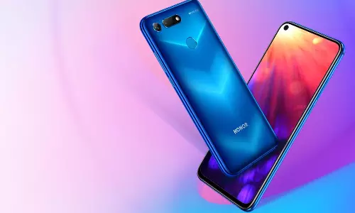 48 എം.പി കാമറ; ഹോണര്‍ വ്യൂ 20 ഈ മാസം ഇന്ത്യയിലെത്തും, വിലയും പ്രത്യേകതകളും