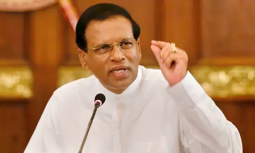 ശ്രീലങ്കന് പ്രസിഡന്റിന്റെ മാനസികനില പരിശോധിക്കണമെന്ന് ആവശ്യപ്പെട്ട് കോടതിയില് ഹരജി ശ്രീലങ്കന് പ്രസിഡന്റിന്റെ മാനസികനില പരിശോധിക്കണമെന്ന് ആവശ്യപ്പെട്ട് കോടതിയില് ഹരജി