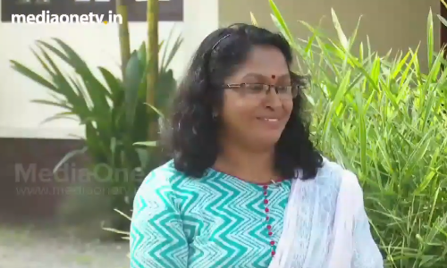 ഓൺലൈൻ കൂട്ടായ്മയിലൂടെ സ്ത്രീകൾക്കായി ലോക വിപണി തുറന്നിട്ട് ഗായത്രി നിര്‍മല