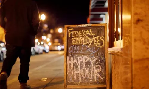 അമേരിക്കയിലെ ഭരണസ്തംഭനം; ചരിത്രത്തിലെ ഏറ്റവും വലിയ പ്രതിസന്ധി അമേരിക്കയിലെ ഭരണസ്തംഭനം; ചരിത്രത്തിലെ ഏറ്റവും വലിയ പ്രതിസന്ധി