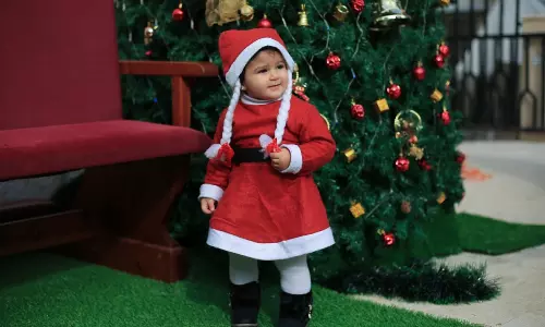 പരാധീനതകള്‍ക്ക് നടുവില്‍ ക്രിസ്മസ് ആഘോഷവുമായി ഗസ്സയിലെ വിശ്വാസികള്‍