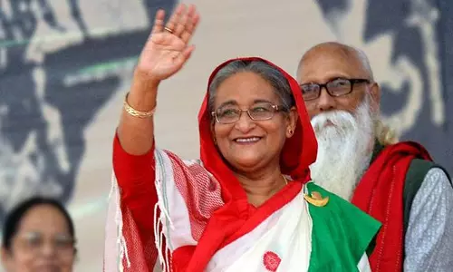 ബംഗ്ലാദേശില്‍ വീണ്ടും വിജയക്കൊടി പാറിച്ച് ഷെയ്ഖ് ഹസീന