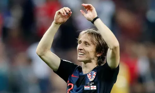 മോഡ്രിച്ച് ഇന്റര്മിലാനിലേക്ക്? വെളിപ്പെടുത്തലുമായി താരം മോഡ്രിച്ച് ഇന്റര്മിലാനിലേക്ക്? വെളിപ്പെടുത്തലുമായി താരം