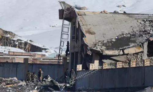 അഫ്ഗാനില്‍ താലിബാന്‍ ആക്രമണം; നൂറിലധികം സൈനികര്‍ കൊല്ലപ്പെട്ടു