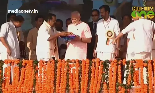 തിരഞ്ഞെടുപ്പ് കാലത്ത് അന്യദേശക്കാർ എത്തുന്ന കേരളം തിരഞ്ഞെടുപ്പ് കാലത്ത് അന്യദേശക്കാർ എത്തുന്ന കേരളം